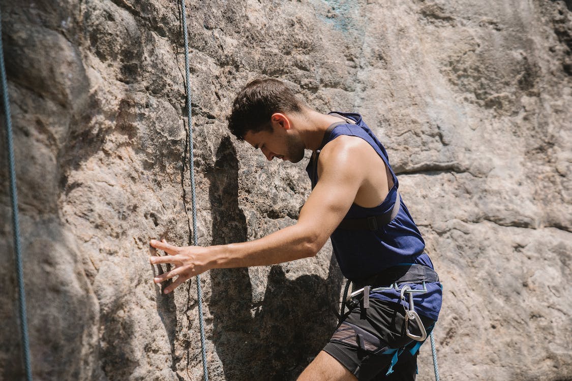Mountain Climbing Safety Tips