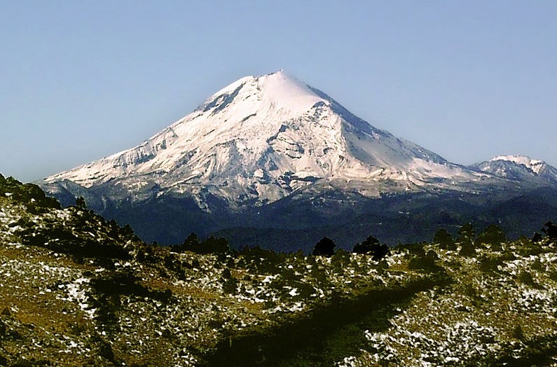 Pico de Orizaba, snowy mountain, grass