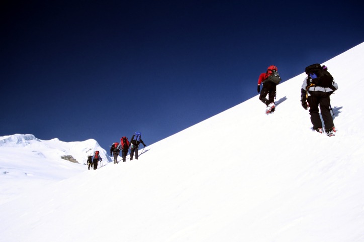 Optimal Climbing Itineraries