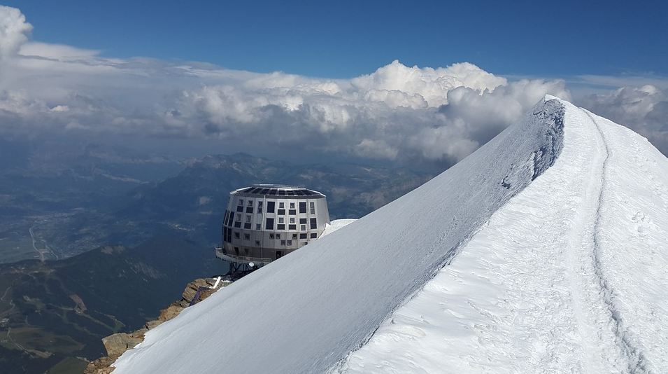 Goûter Hut in Mont Blanc