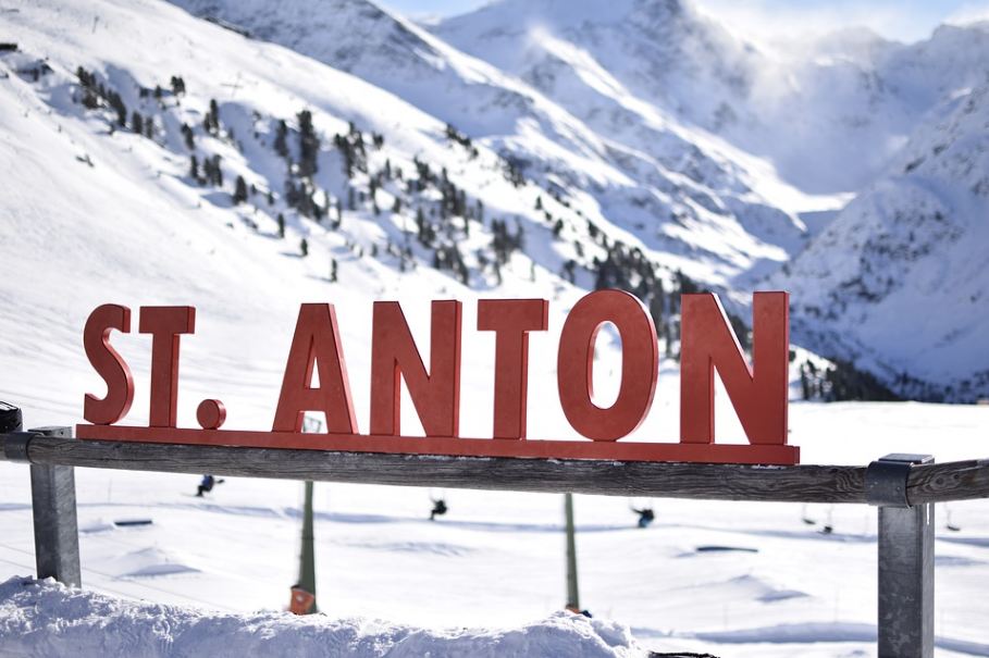 Welcome to St. Anton Austria slogan in snow