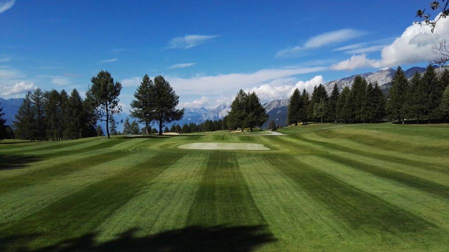 golf field at Crans-Montana