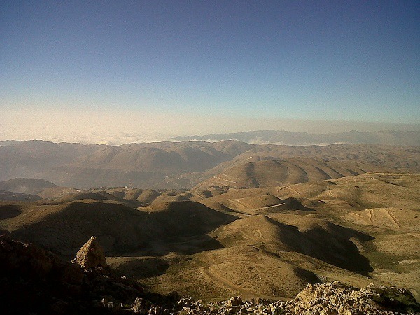 overview of the Mzaar region in Faraya