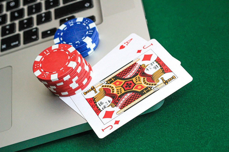 Using Online Casino Bonuses- let’s check some amazing perks