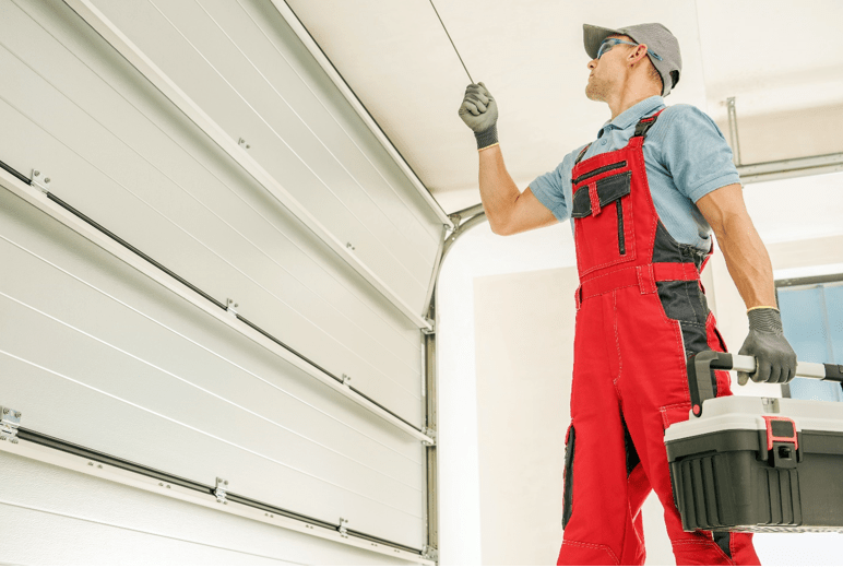 Six Tips for Dealing with a Garage Door Repair Emergency